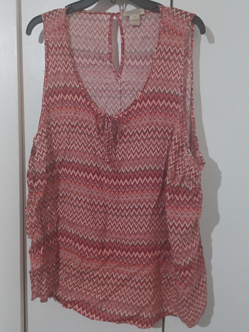 Lucky Brand Coral and White Zigzag Tie-Neck Tank
